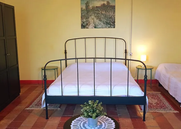 La Casa Vecchia לינה וארוחת בוקר קולורנו